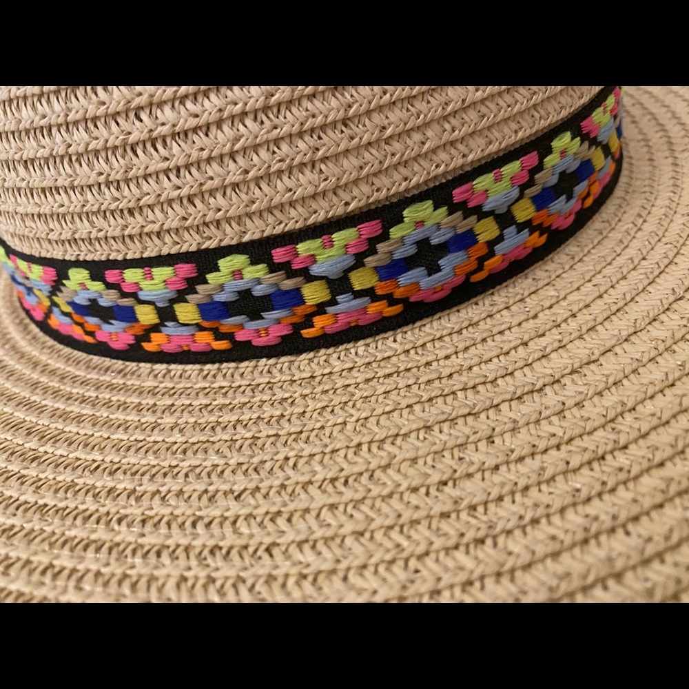 Beach Hat - image 2